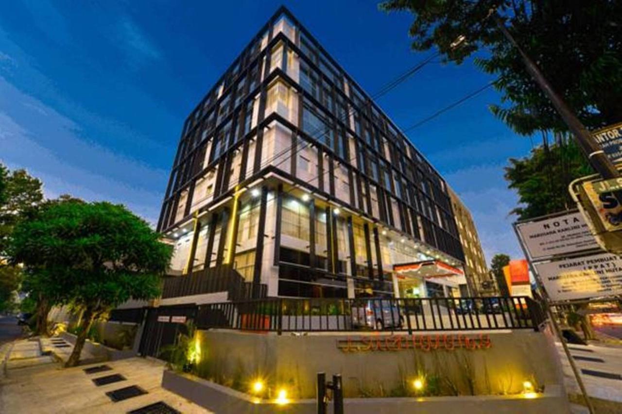 D'Hotel Dżakarta Zewnętrze zdjęcie