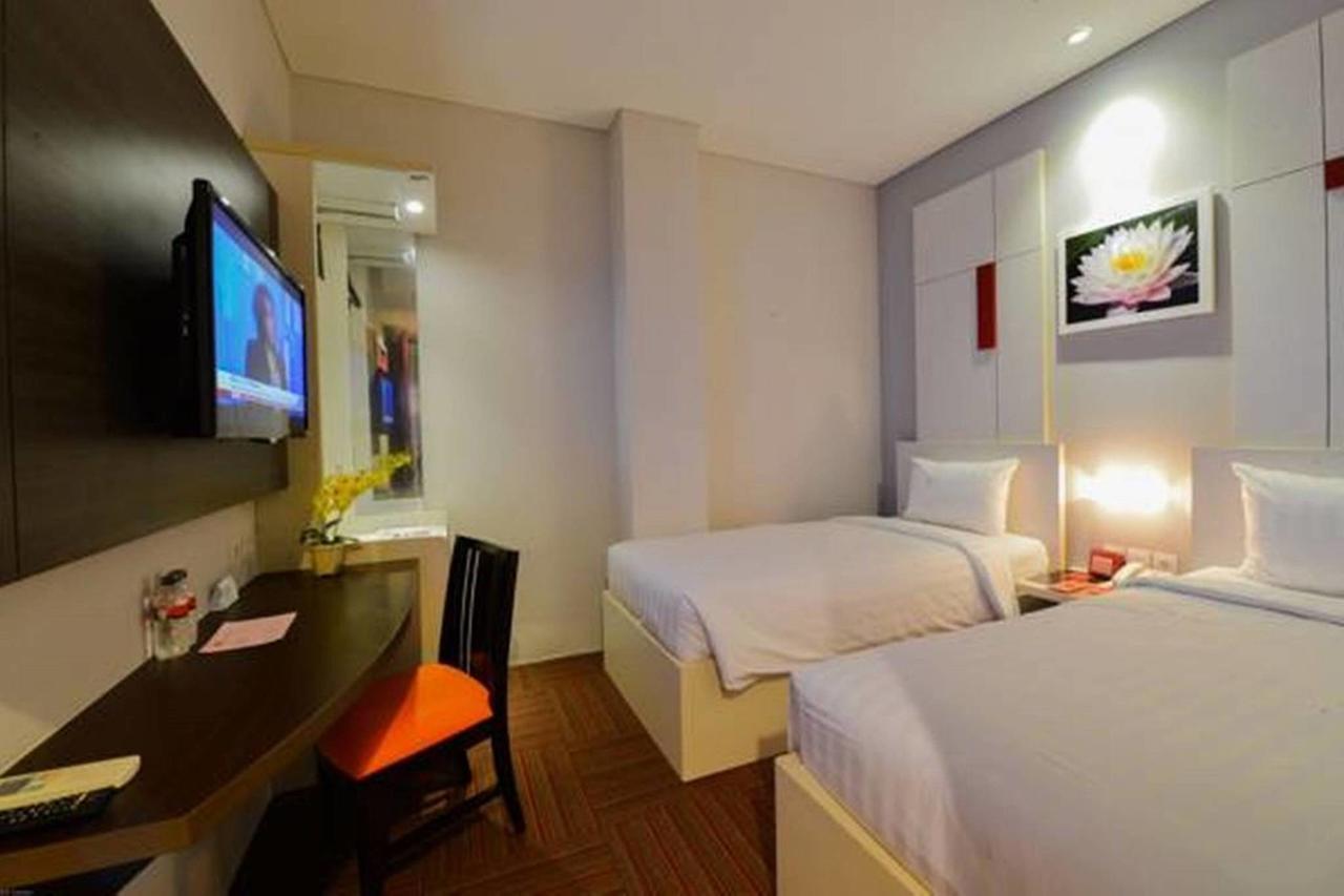 D'Hotel Dżakarta Zewnętrze zdjęcie