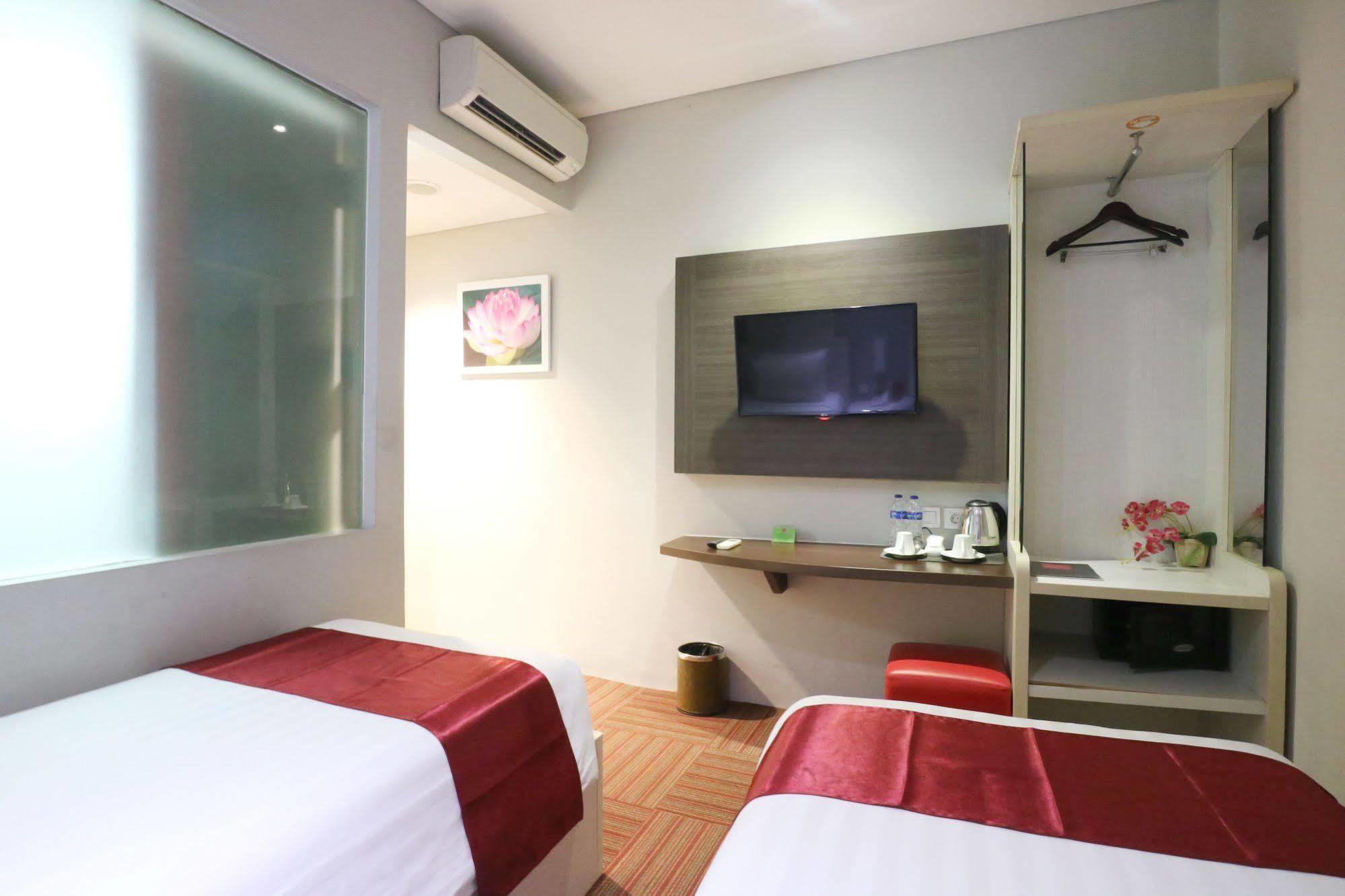 D'Hotel Dżakarta Zewnętrze zdjęcie